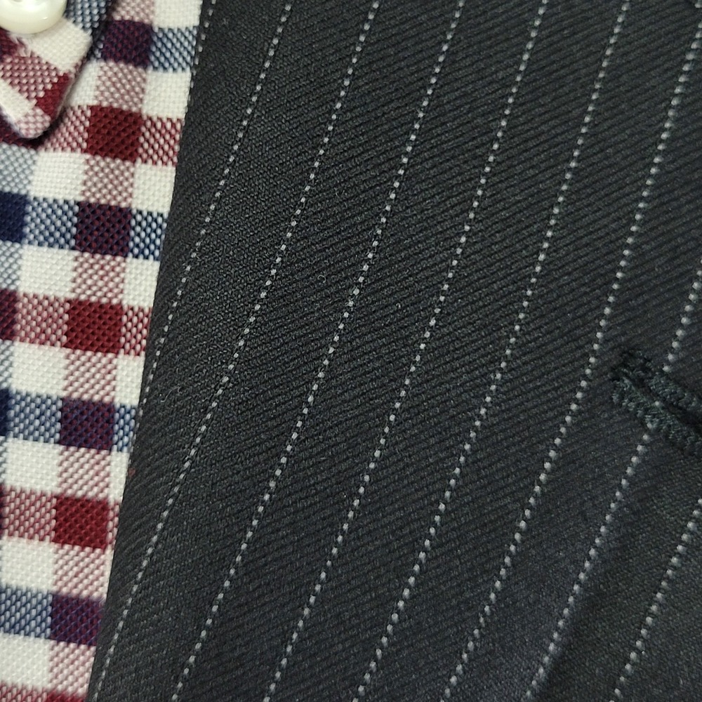 Ralph Lauren Men's Sport Coat Blazer Two Button Black Pin Striped Wool Size 44R - Picture 8 of 14